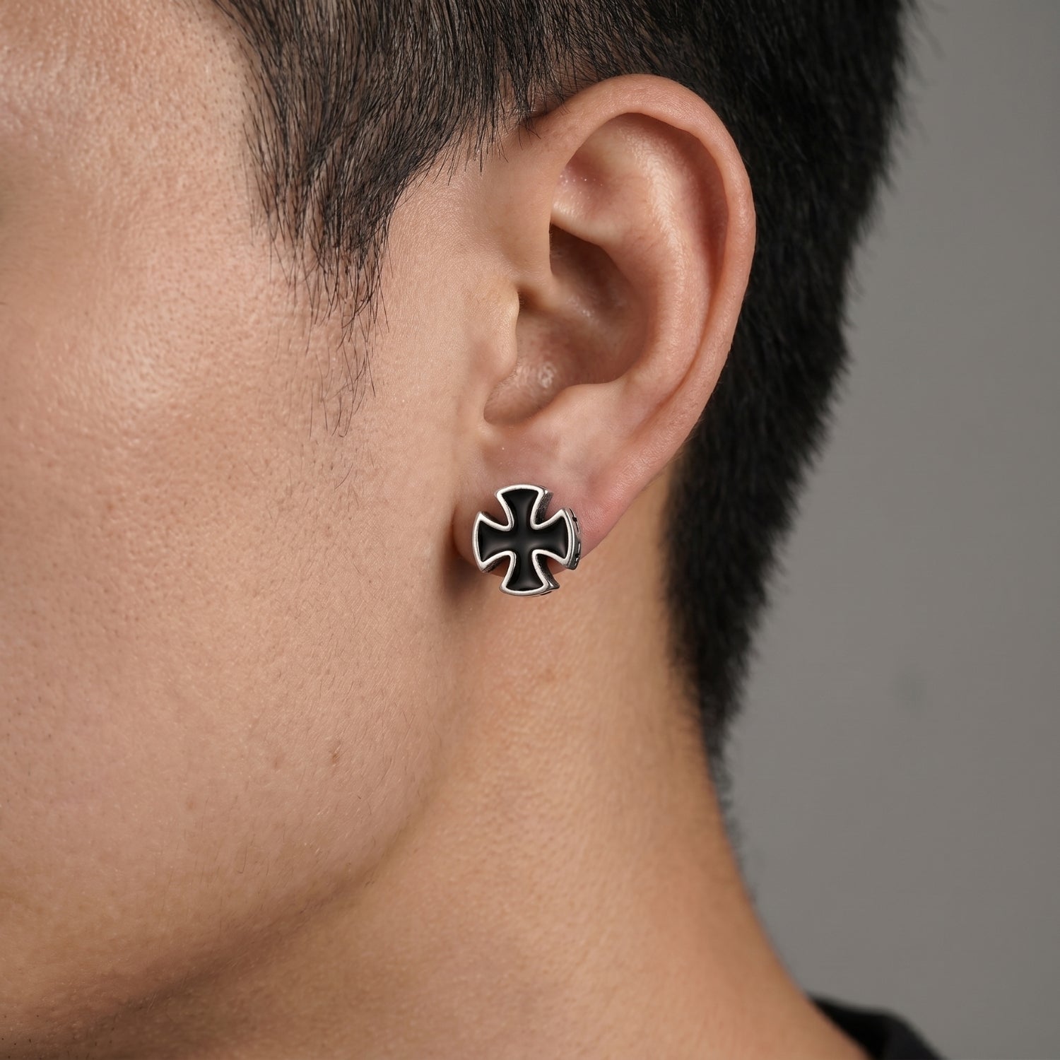 The Noir Cross Studs ( Pair )