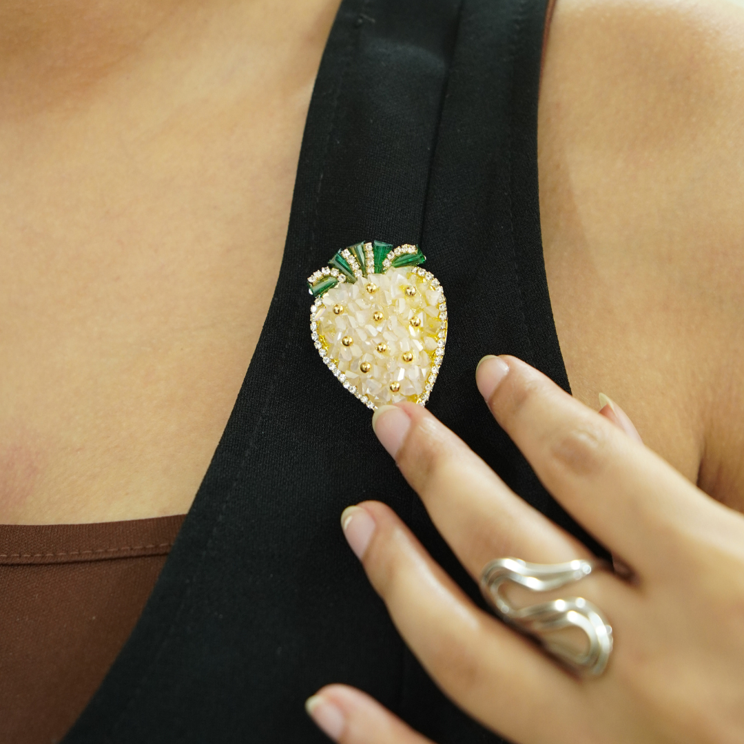 Golden Berry Brooch – photo 3