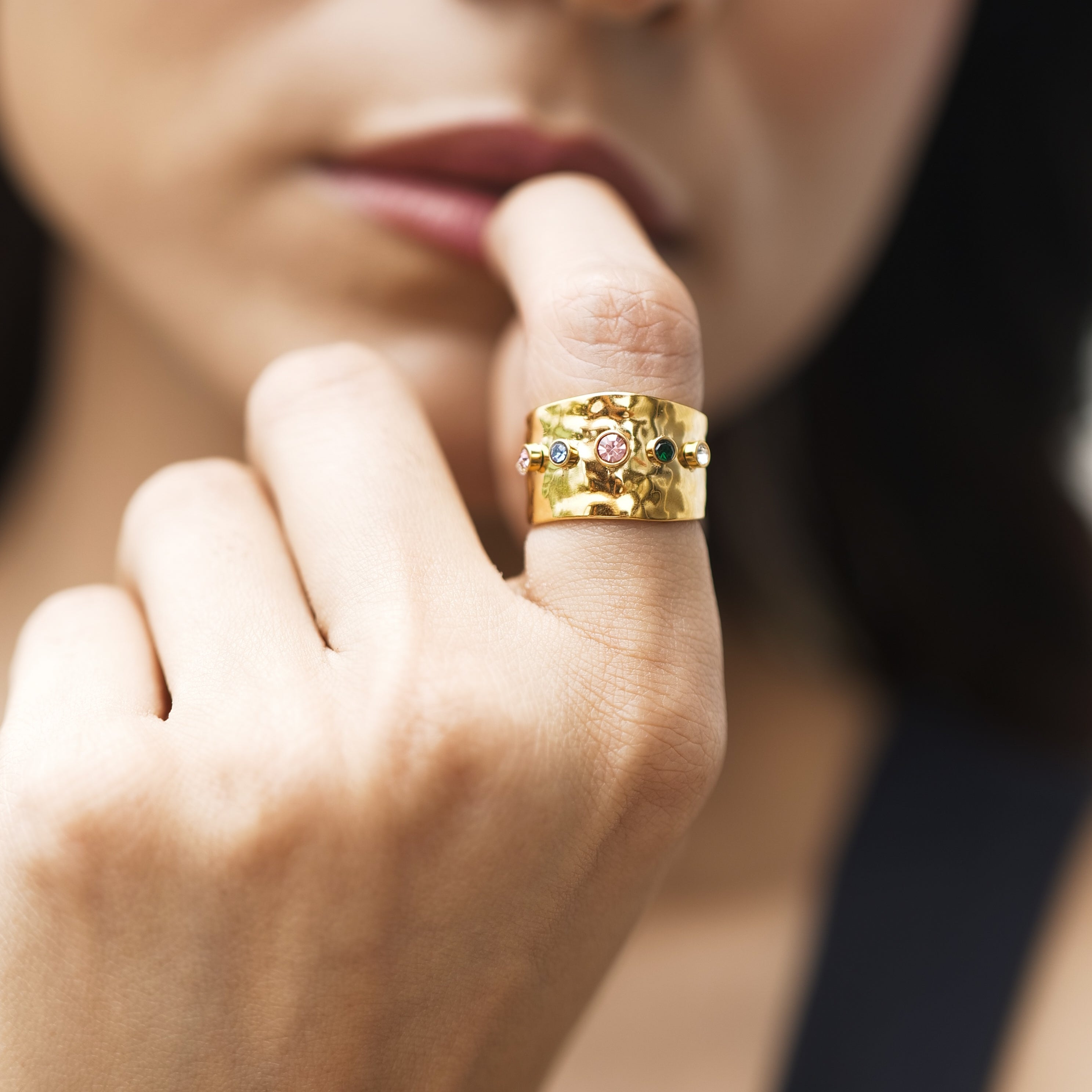 Multistone Thick Band