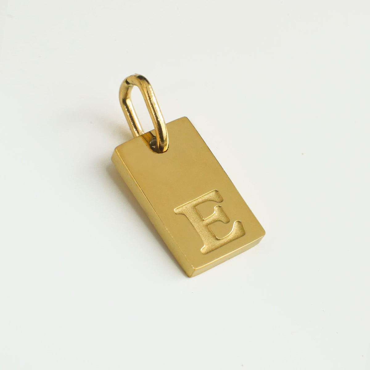 Dainty Alphabet Charm Gold - E