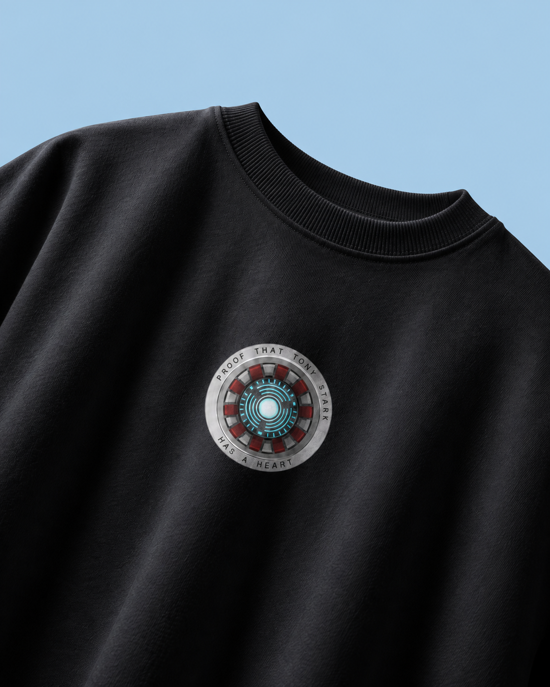 Heart of a Hero Arc Reactor — Black — product view #Color_Black
