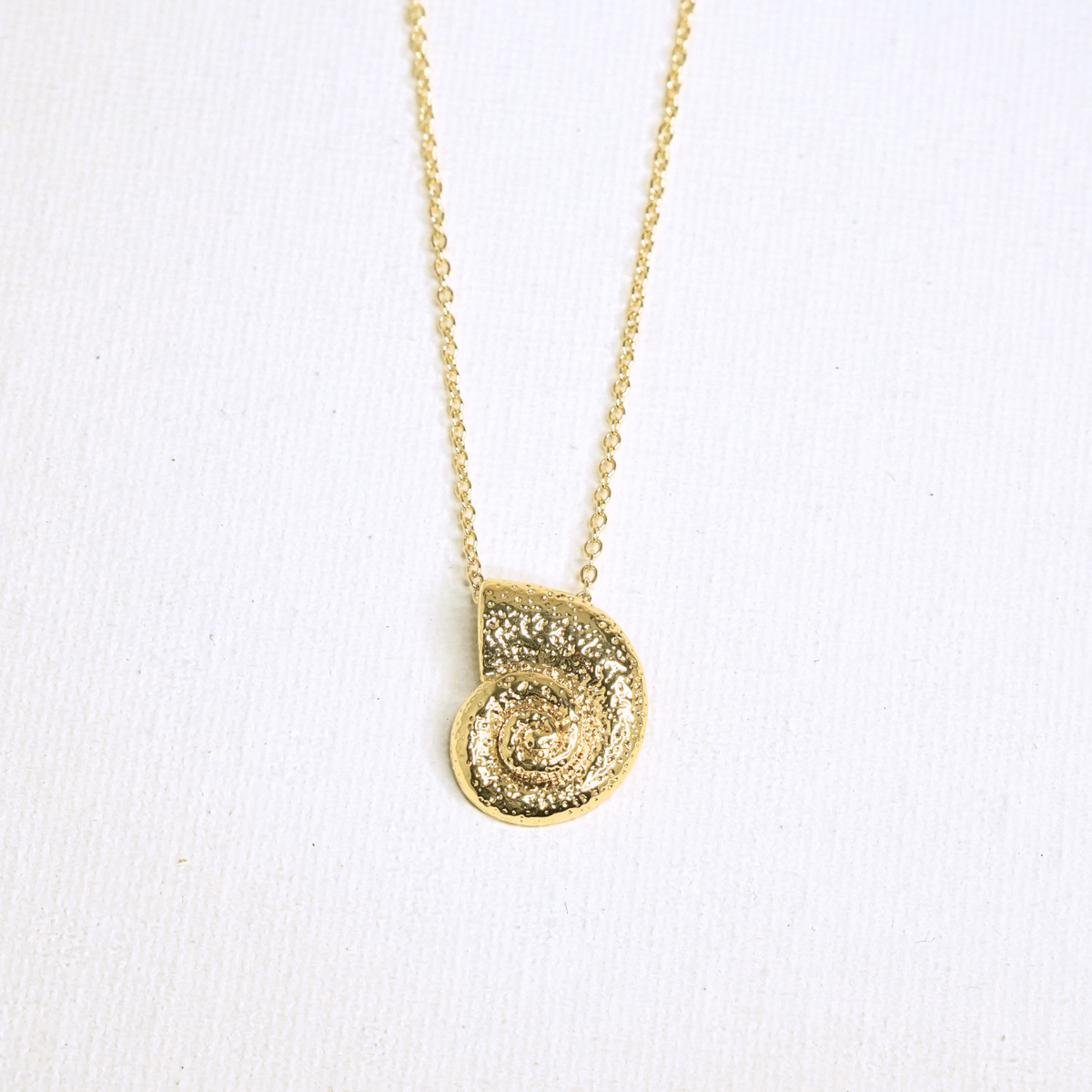 Golden Shell Necklace – photo 2