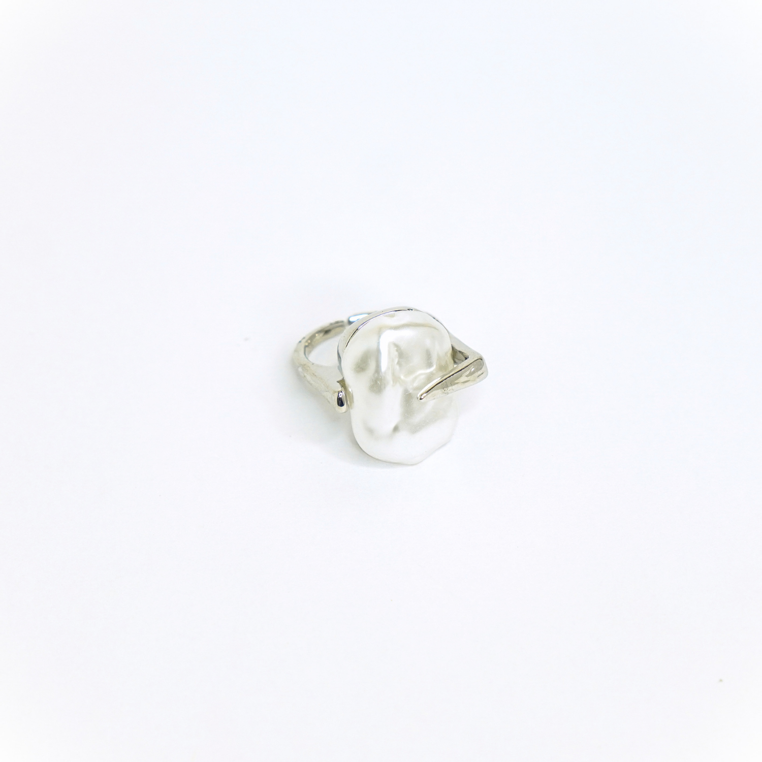 Bezel Pearl Statement Ring