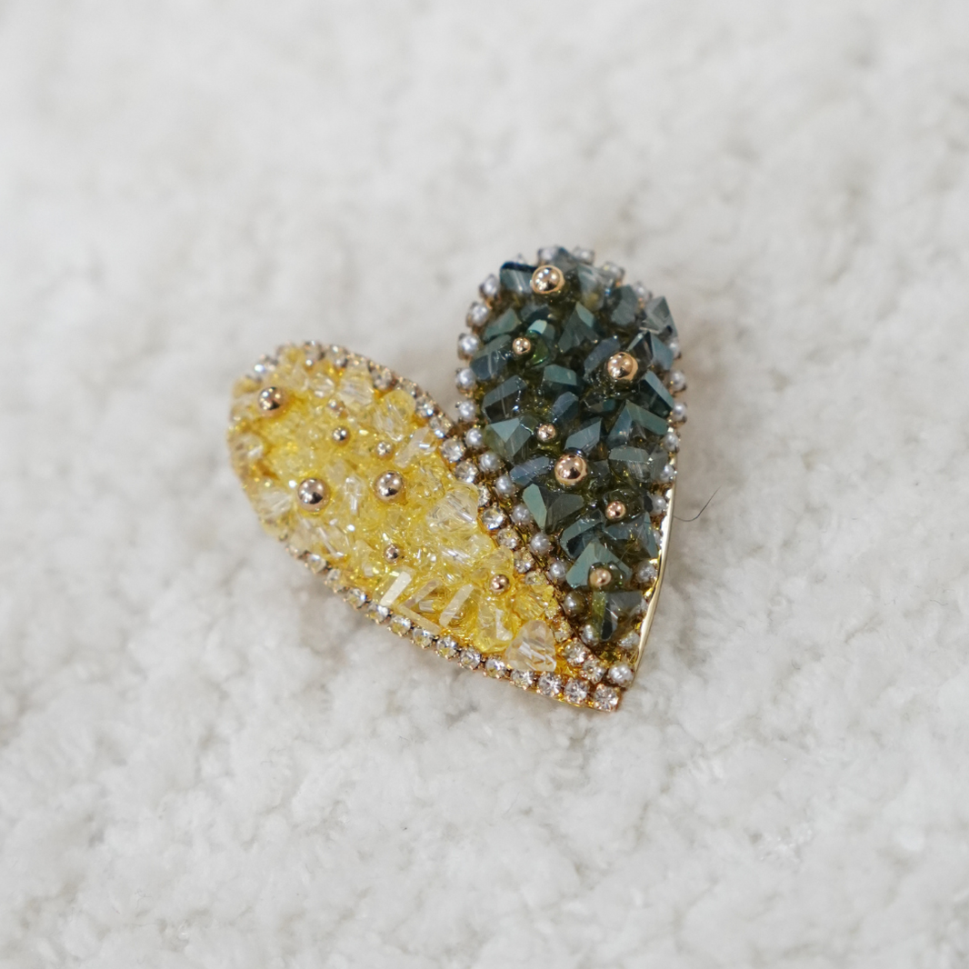 Aurora Heart Brooch – photo 2
