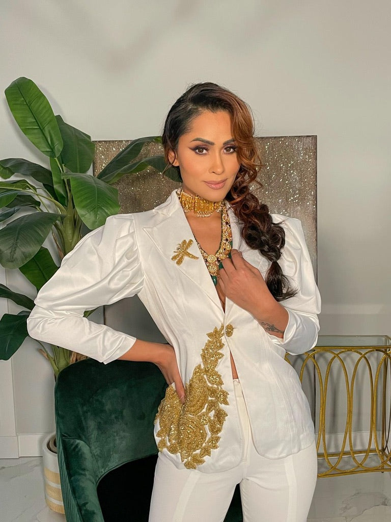 Kanika Sasan in our ivory blazer set with zardosi hand embroidery – photo 2