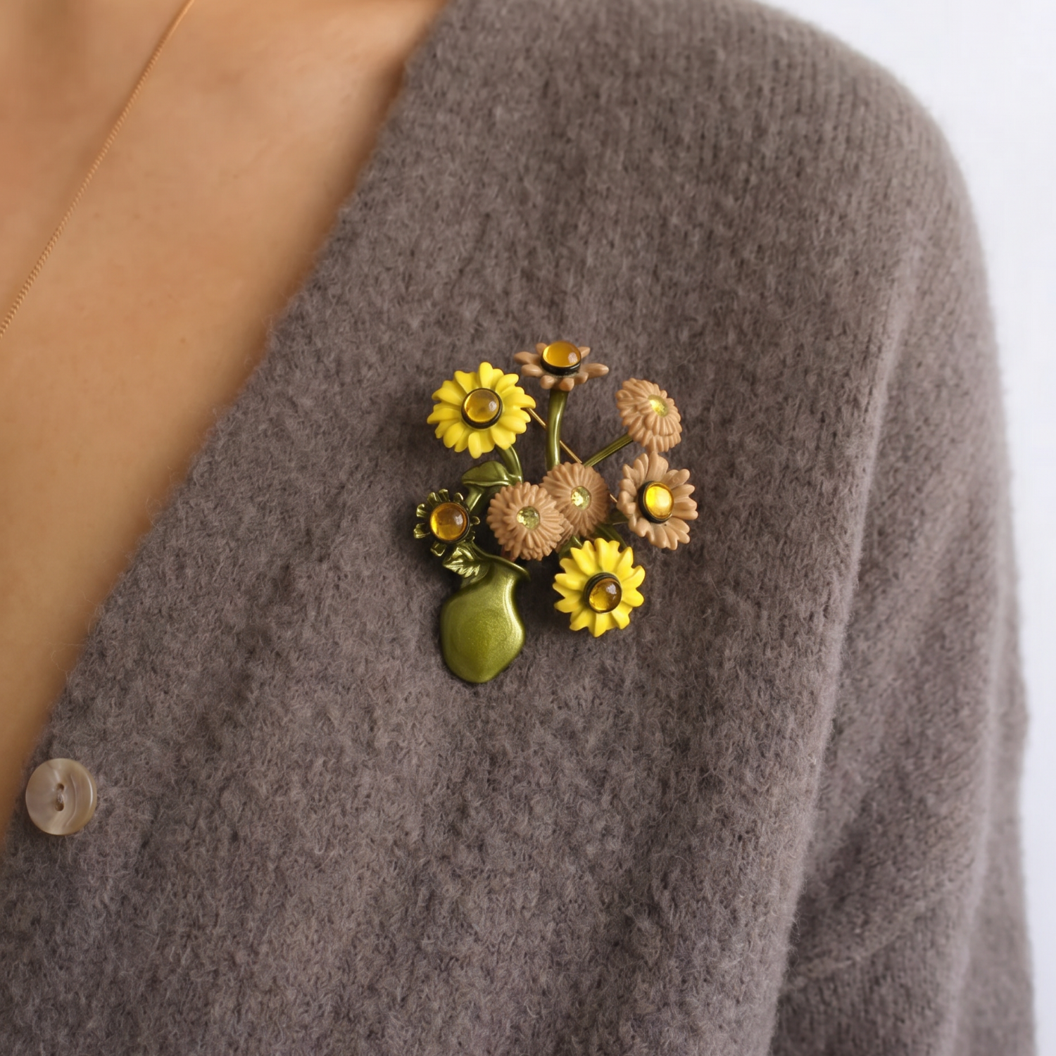 The Floral Vase Brooch