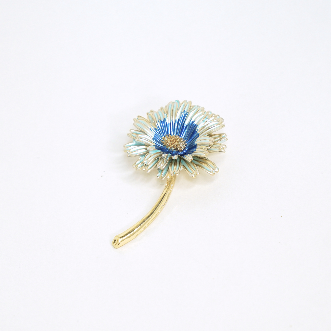 The Blue Daisy Brooch – photo 2