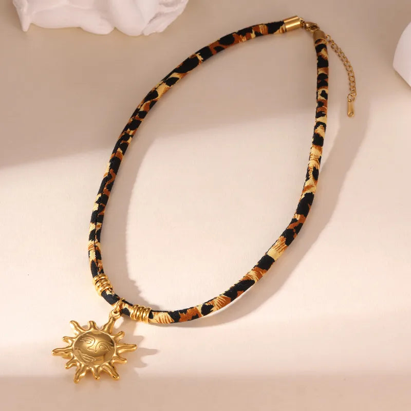 Animal Print Thread Necklace – photo 1