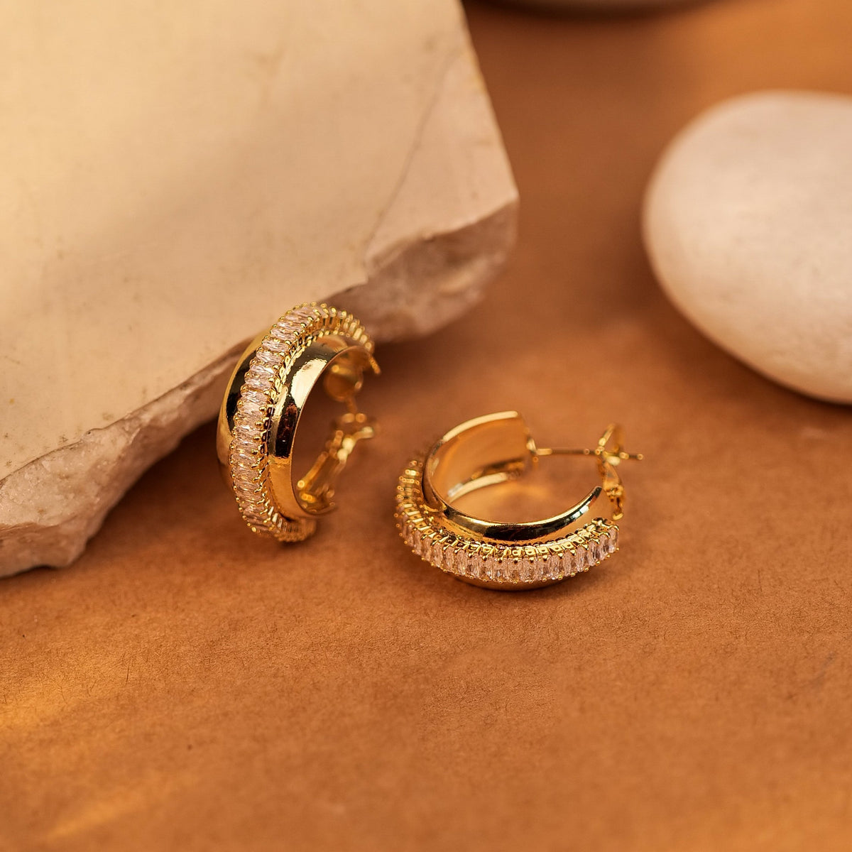 Dazzling Hoops – photo 1