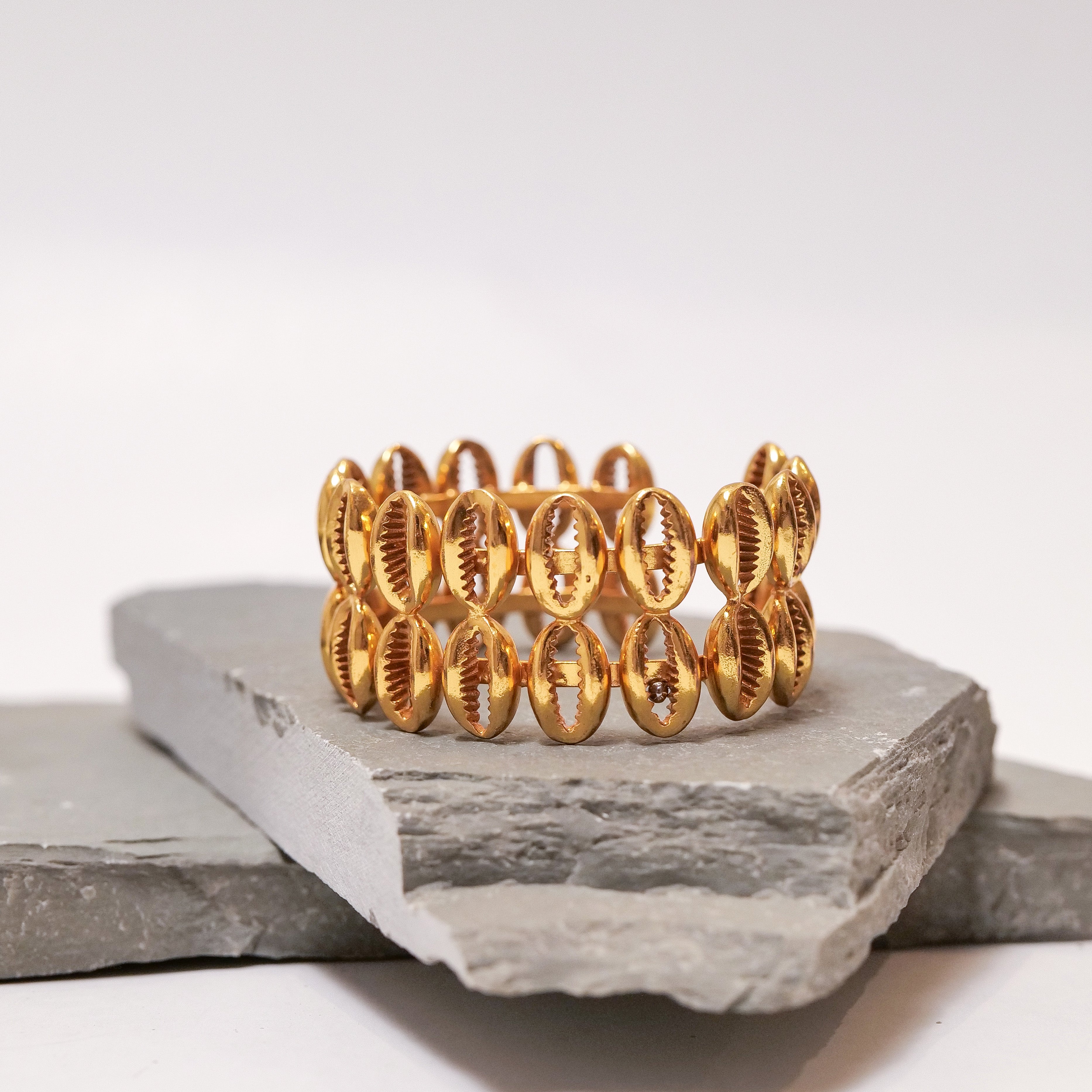 Gold Shell Bracelet
