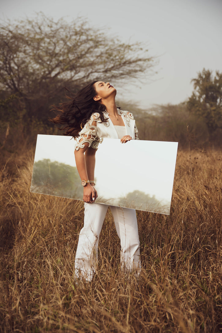 Akkriti Rana in our cutwork hand embroidered blazer set – photo 2