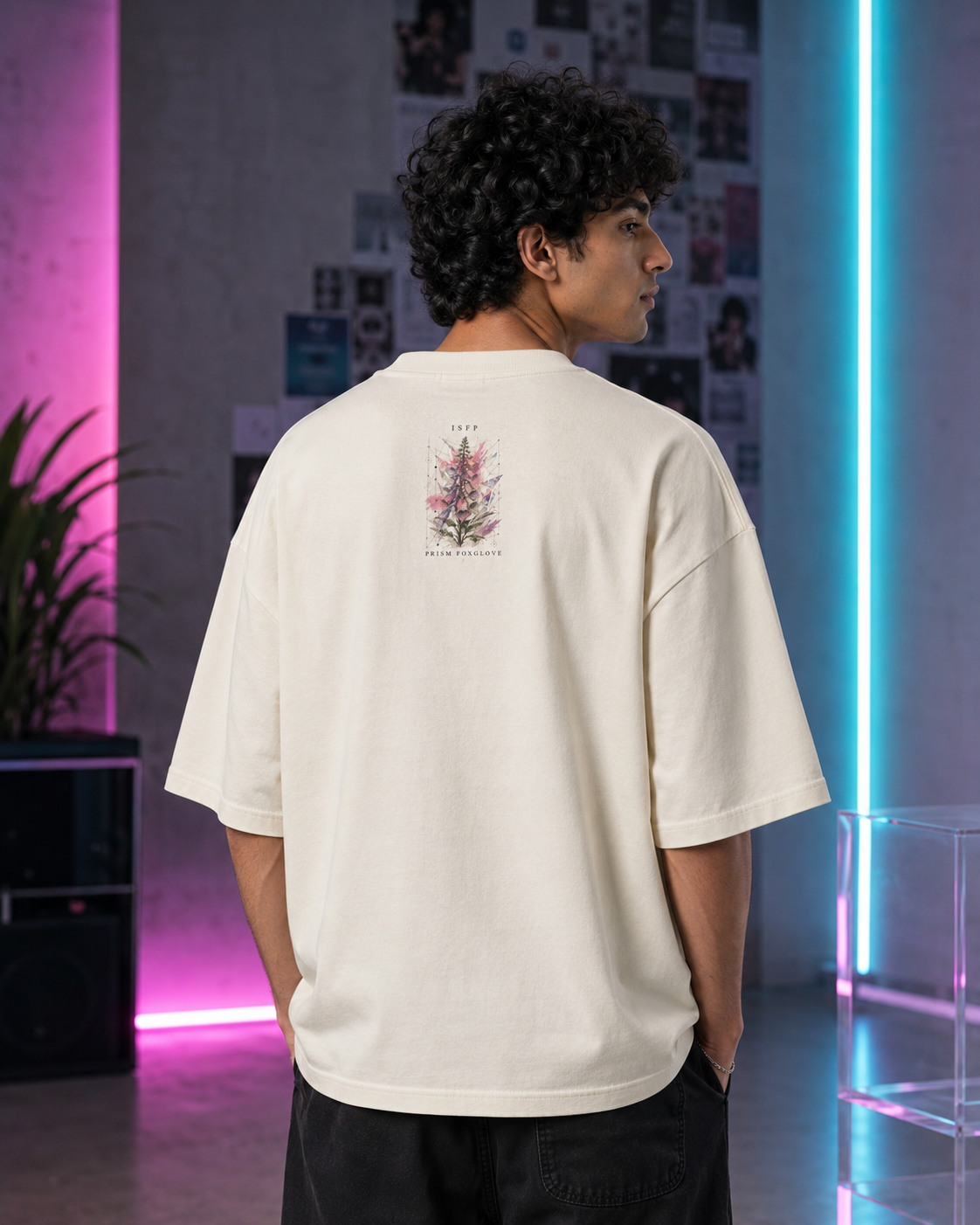 ISFP Prism Foxglove back detail view in Off White - oversized 240 GSM French Terry t-shirt