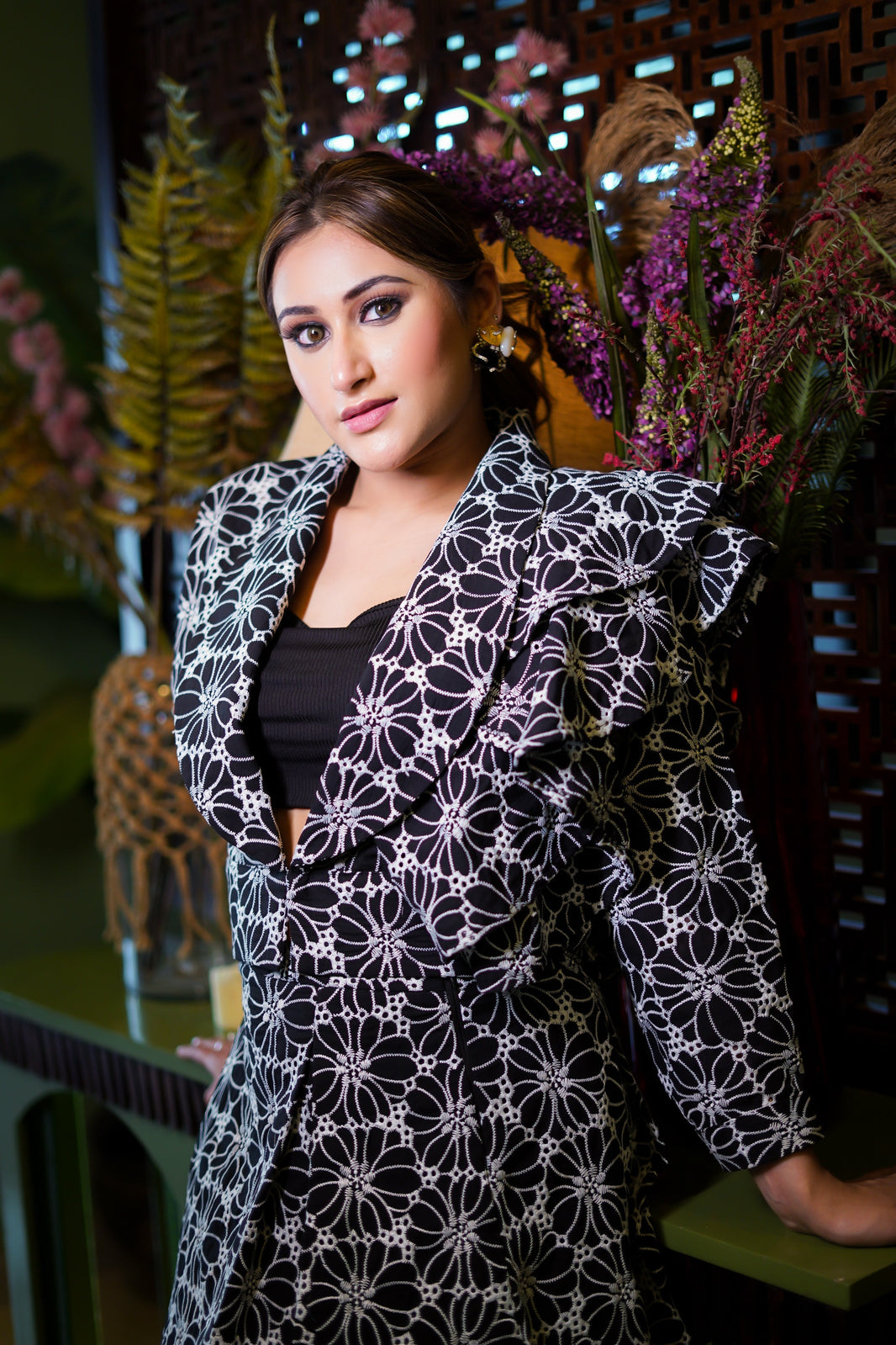 Black & White Lace Frill Jacket and skirt set – photo 1