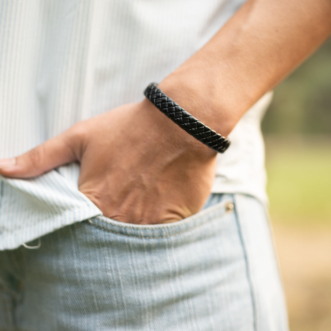 Black Leather Bracelet for Men – photo 1