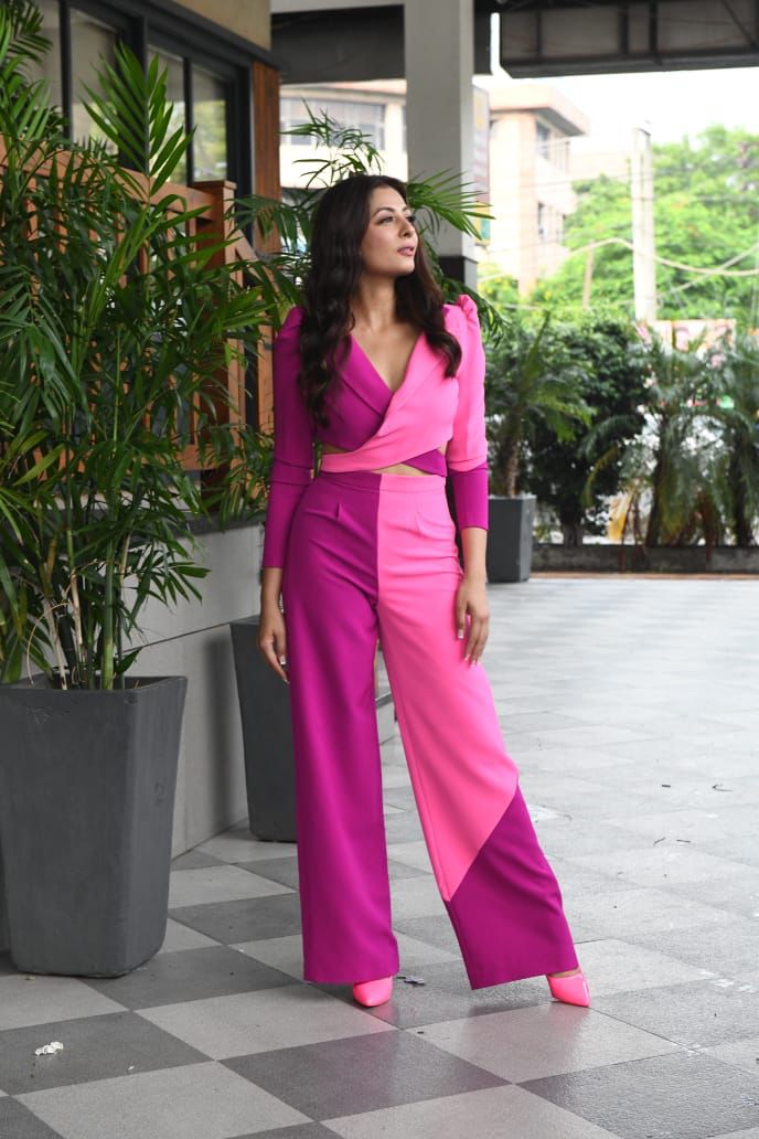 Sukhmani Sadana - Pink color block co-ord set – photo 2