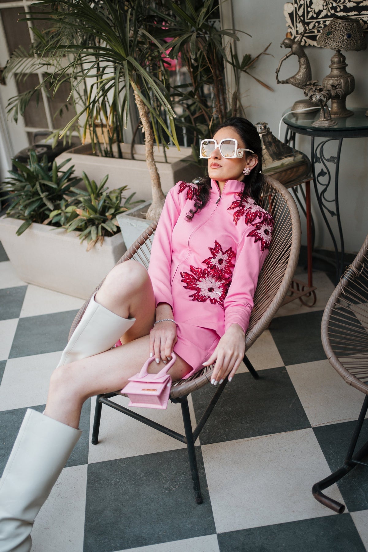 Pink hand embroidered Blazer set – photo 4