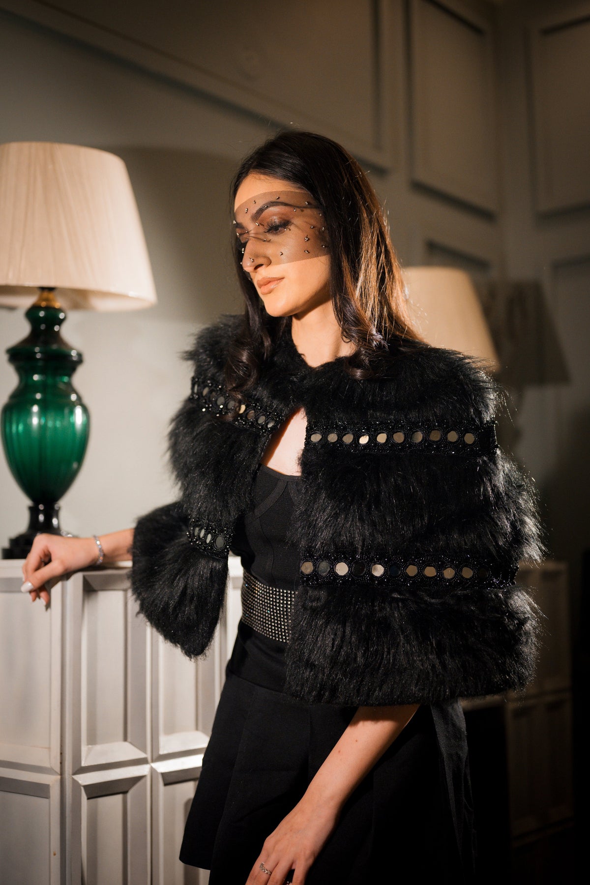 Black mirror work fur cape – photo 5