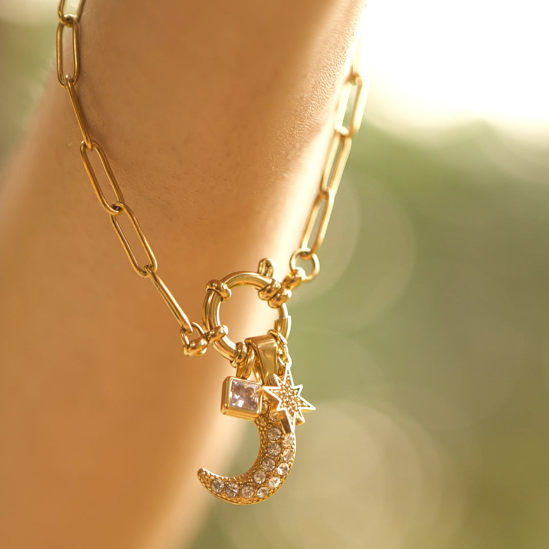 Personalized Cluster Bracelet – photo 2