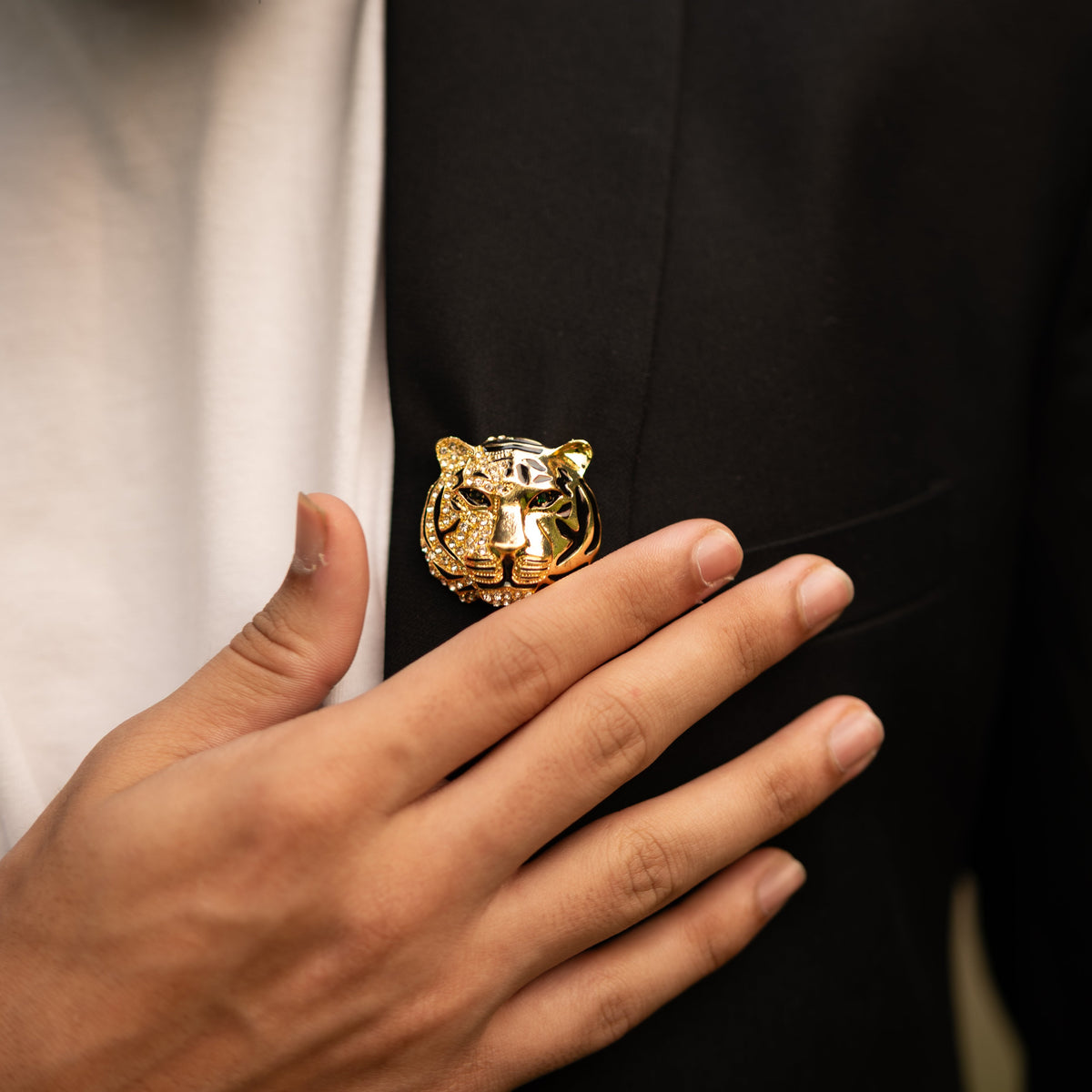 Tiger Brooch - Gold – photo 1