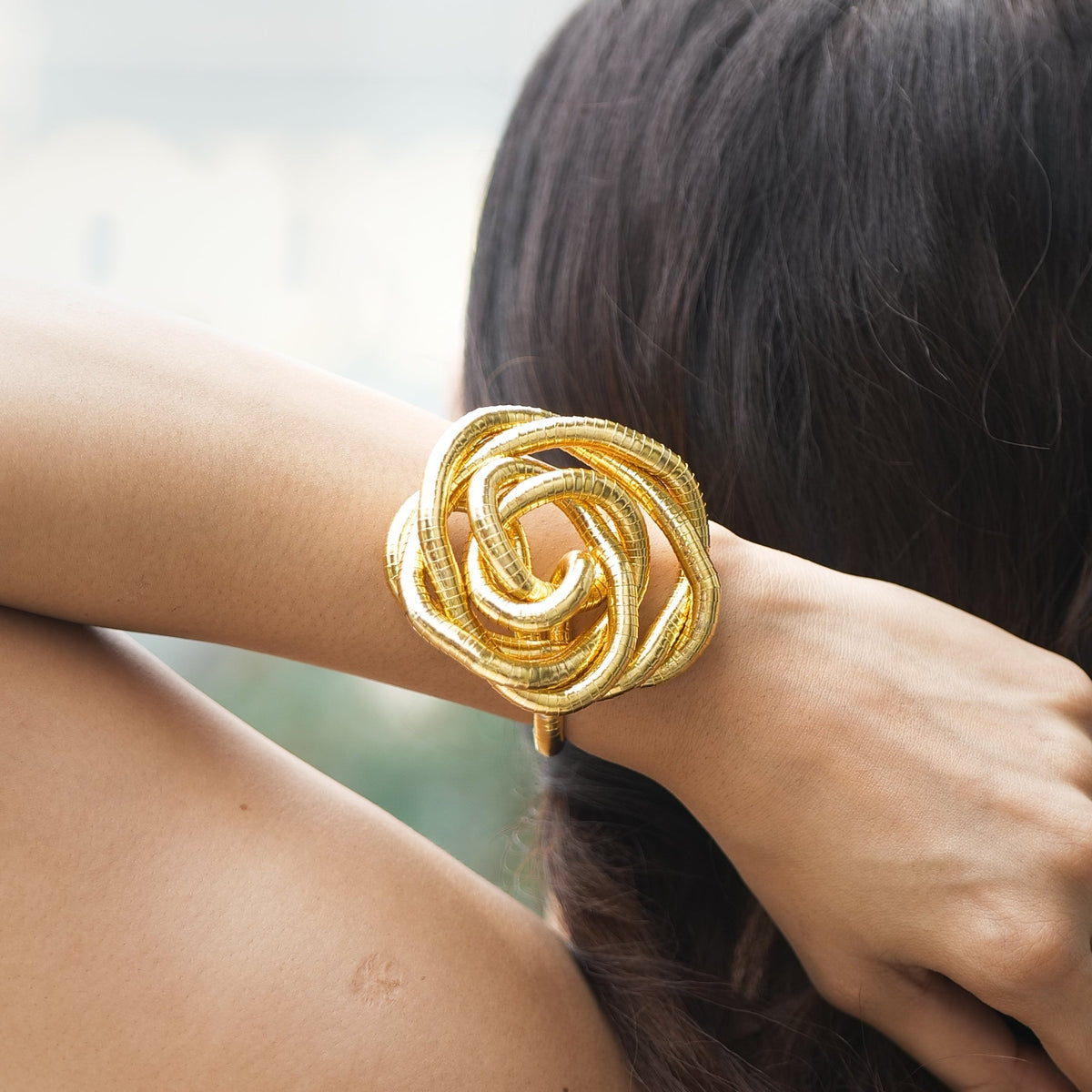 Bendable Snake Necklace - Golden Hour Gold – photo 3