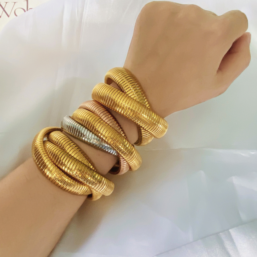 Stretchable Three Snake Bangle – photo 7