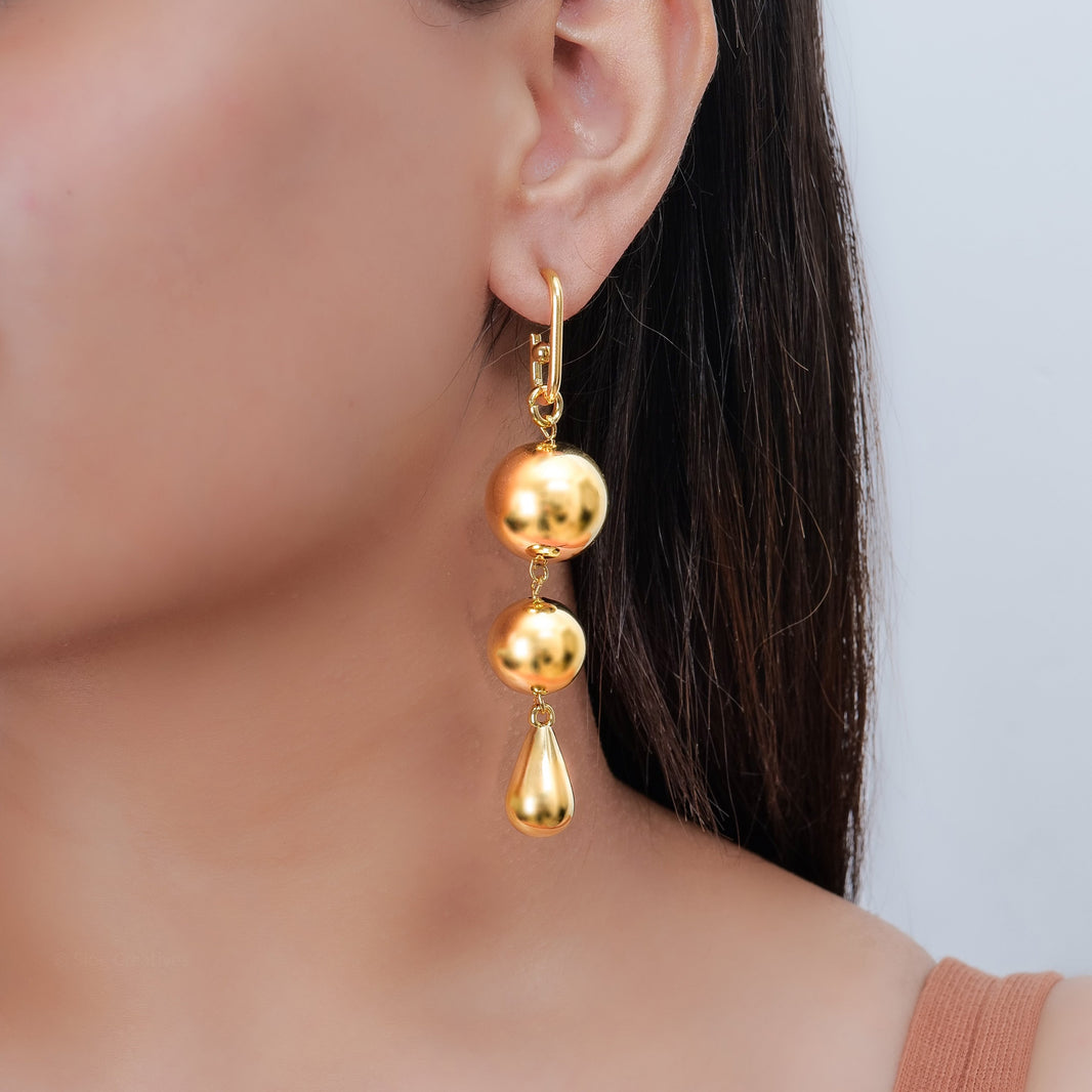Showstopper Danglers – worn by a model